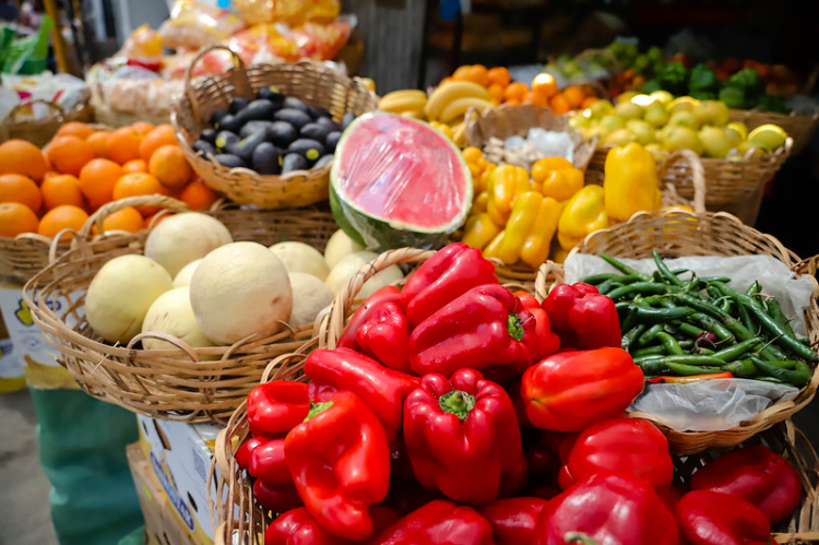 Los precios acordados en la Feria de Capital para frutas y verduras