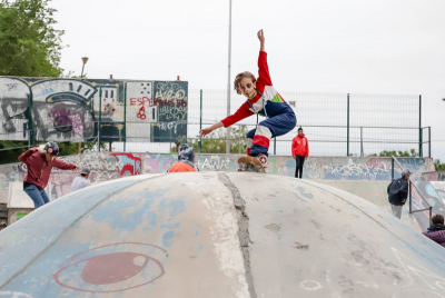 Halloween en patineta: una jornada de fiesta en el skatepark Capital