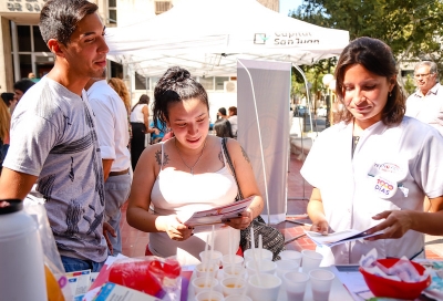 Con controles médicos, charlas y capacitaciones; Capital comenzó la Semana de Género