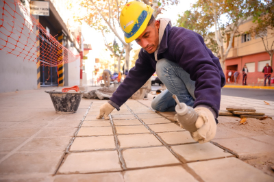 Ciudad caminable: Capital continúa el proyecto de reparación de veredas