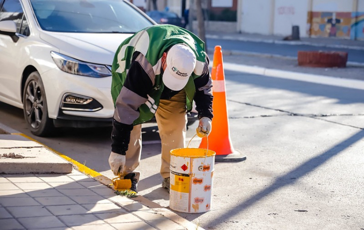 Capital sigue con obras de señalización vial en los distritos