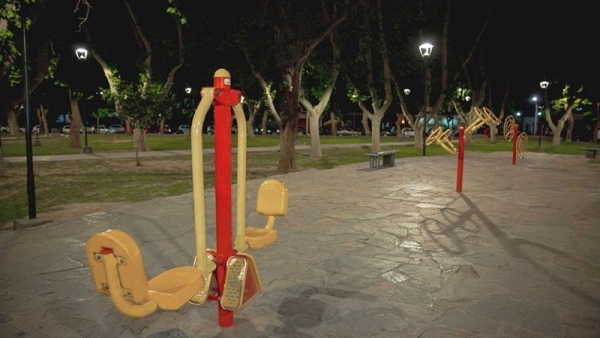 Cinco plazas de Capital ofrecerán gimnasios al aire libre