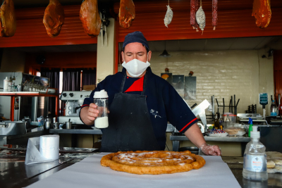 Feria y Mercado de Abasto: buenos precios, calidad y los churros más ricos