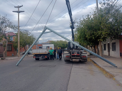 Capital No Para en el fin de semana: descuelgue de cartelería peligrosa, descacharreo y ecocanje