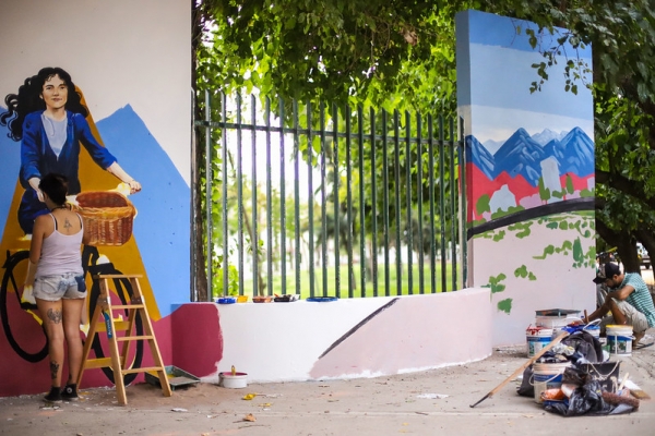 Capital: un nuevo mural le da la bienvenida a las ciclovías