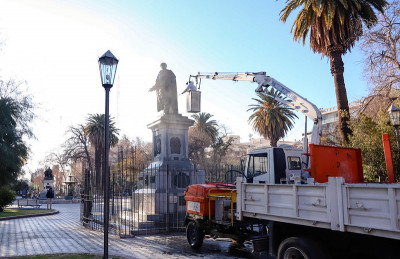 Operativo especial en Capital para poner en valor el patrimonio de Plaza 25 de Mayo