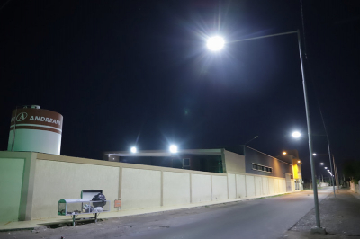 Capital estrenó luz LED en lo que era una boca de lobo