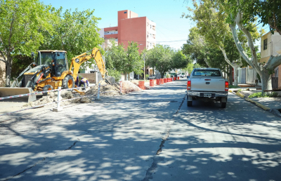 Chau hormigón: comenzó la 2° etapa de pavimentación de calle Urquiza
