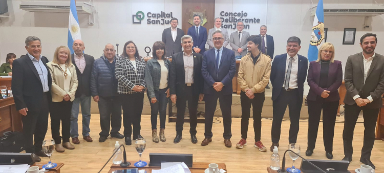 Concejales Capitalinos crearon comisión para declarar patrimonio histórico la vivienda de Emar Acosta