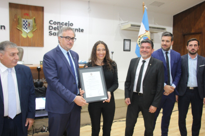 El Concejo capitalino destacó a Adriana Quiroga, subcampeona mundial de atletismo