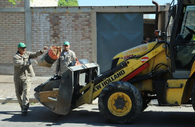 Llegó el turno de Villa El Pino para deshacerse de escombros y elementos en desuso